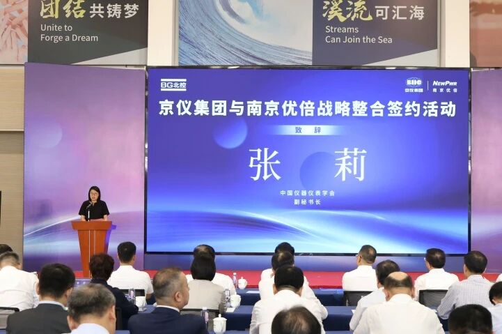 1757897222893467Cq94.jpg 1757897222893467Cq94.jpg